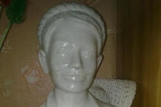 В Одессе на 'блошинке' продают бюст Тимошенко