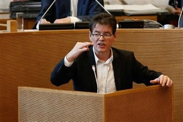 Бельгийский политик выдал убийство жены за суицид