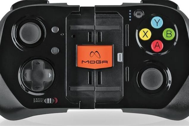 iPhone превратили в консоль