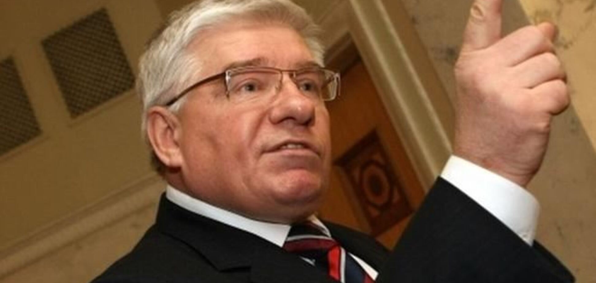 Чечетов: опозиція готує політичні похорони Тимошенко