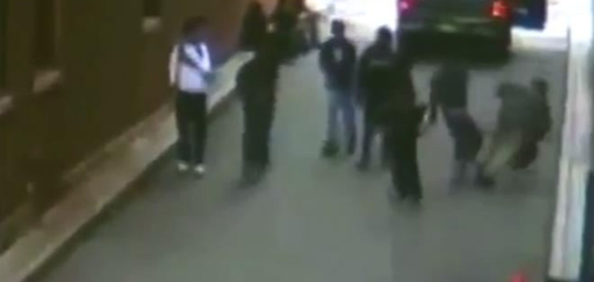 На улицах США чернокожие убивают случайных белых ради веселья