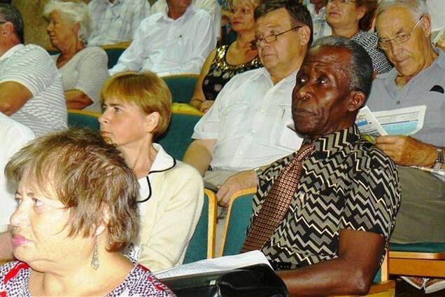 Помер єдиний темношкірий депутат Криму