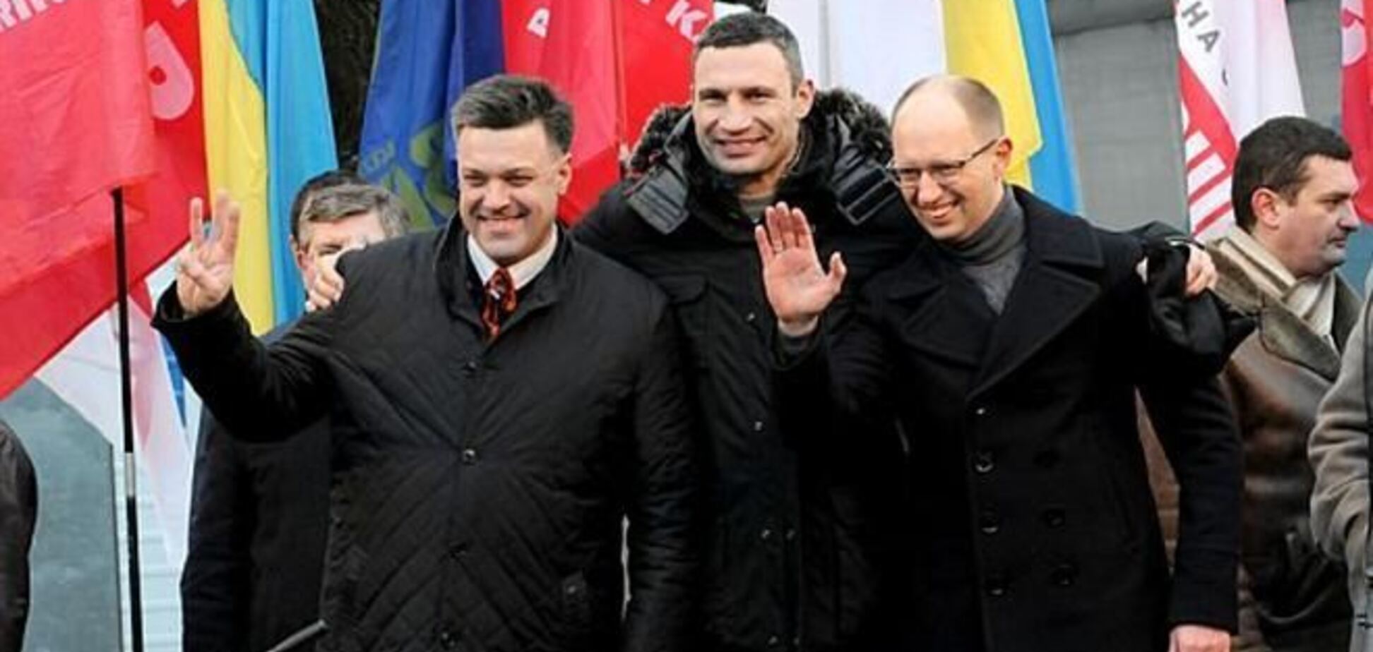 Лідери опозиції збираються на саміт без Януковича