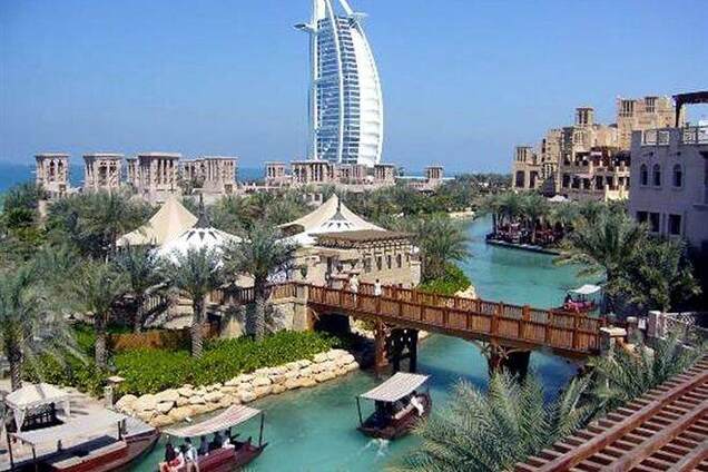 Дубайские застройщики готовы продавать участки неподалеку от места проведения Expo 2020 