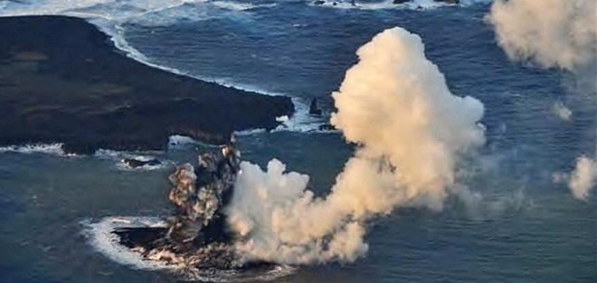 Біля берегів Японії 'народився' новий острів