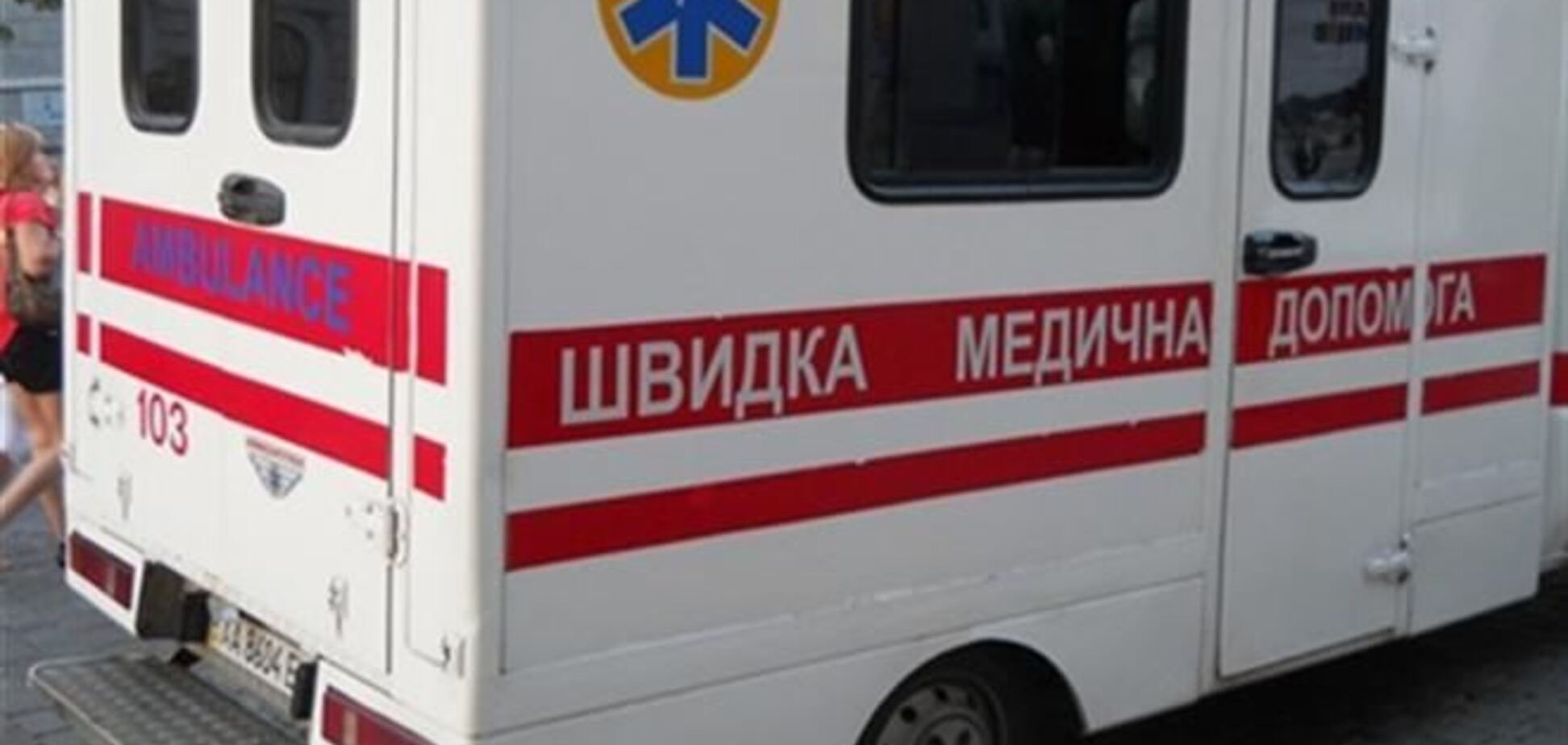Суицид на Мосту влюбленных в Киеве: мужчина погиб