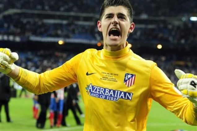 Моуриньо шантажирует голкипера сборной Бельгии