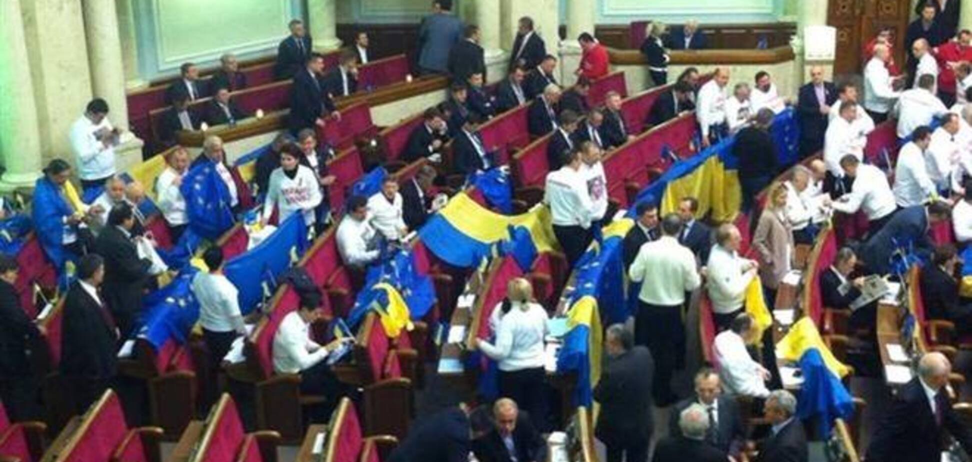 Рада в пятницу не будет рассматривать закон о прокуратуре и 'проекты Тимошенко'