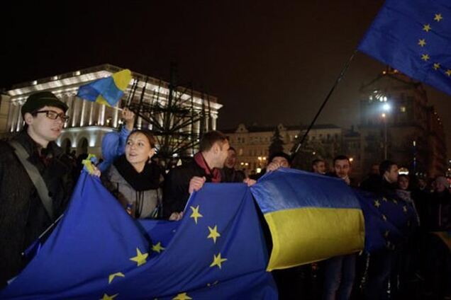 Вице-президент ЕП надеется, что власти Украины прислушаются к Евромайдану