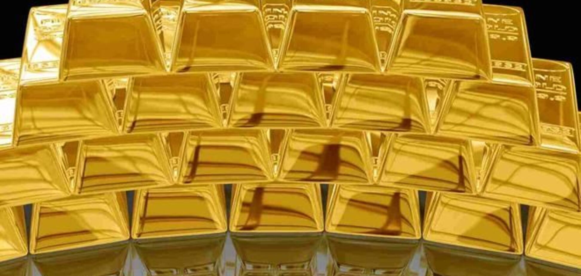 НБУ понизил золото в цене, 22 ноября 2013