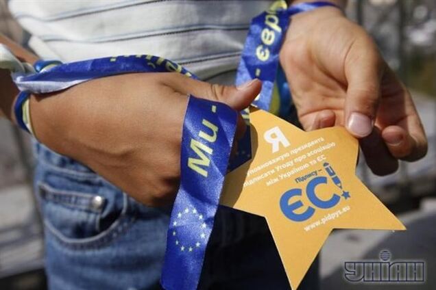 Евромайдан в Донецке собрал сто человек