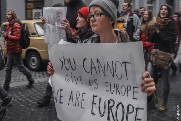 Во Львове открыли горячую линию Евромайдана