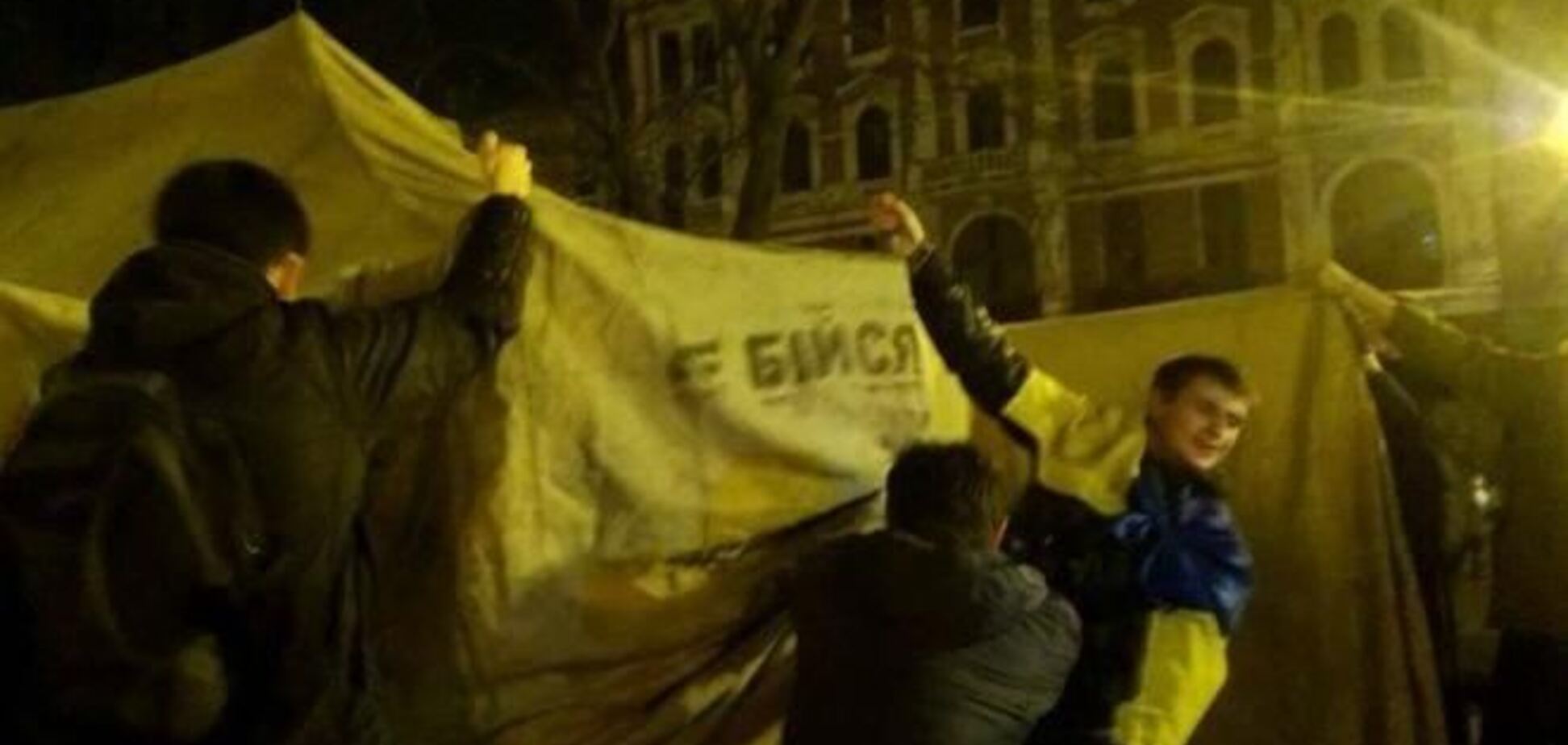 Губернатор Львовщины пообещал уволить тех, кто запретил палатки на Евромайдане