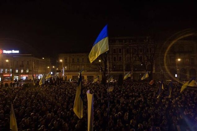 У Львові суд заборонив встановлення наметів. Але промахнувся з адресою