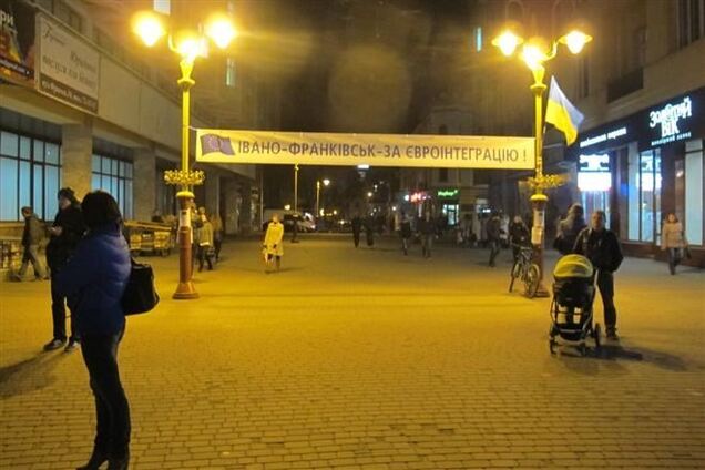 Ивано-Франковск обещает митинговать до подписания Соглашения с ЕС