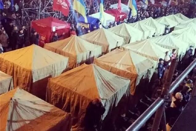 Палаточный городок Евромайдана просит поддержать его