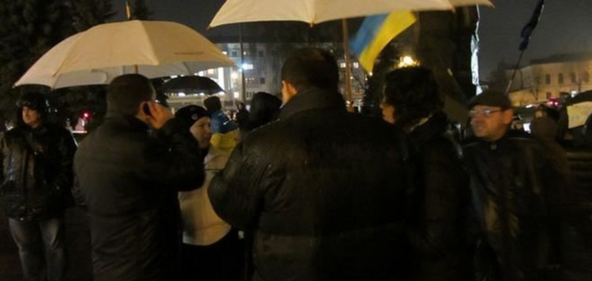 Евромайдан в Житомире собрал сто человек