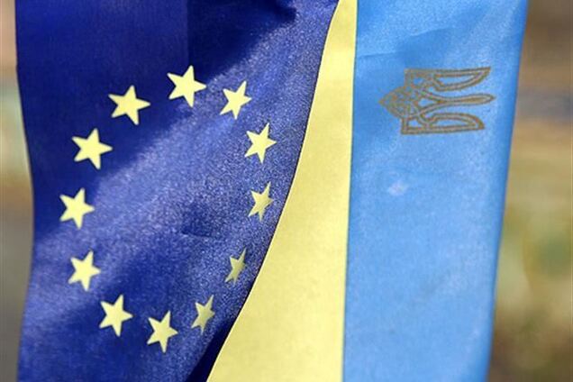 Спикер сейма Литвы срочно летит в Киев для переговоров об евроинтеграции
