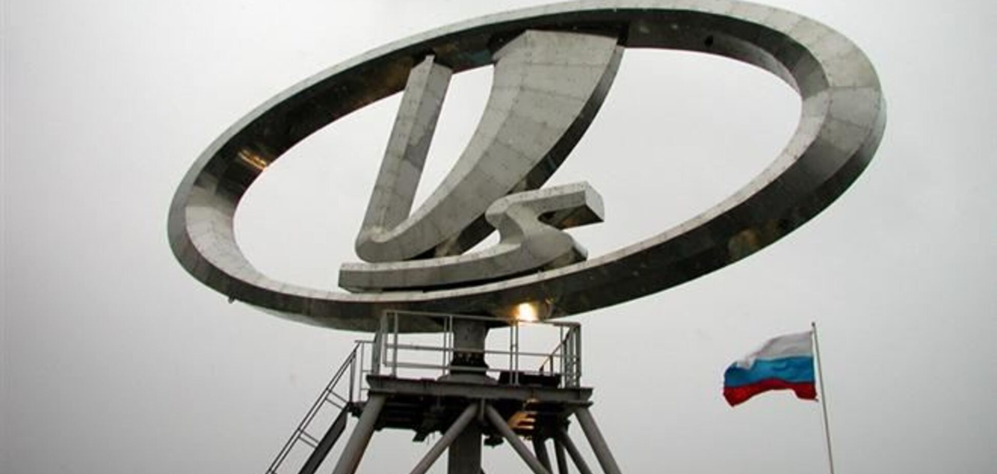 'АвтоВАЗ' приостановит производство Lada Kalina и Lada Granta