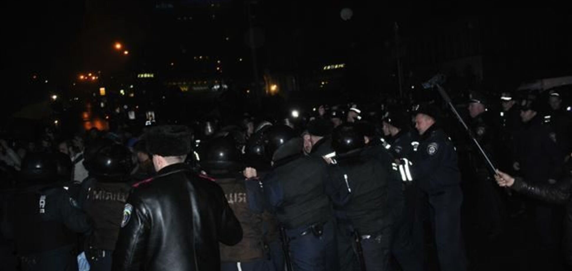 'Беркут' покинул митинг на Европейской площади