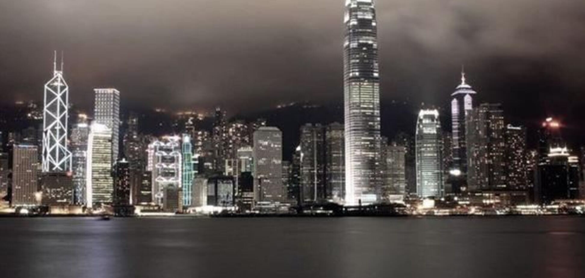В ближайшие два года цены на недвижимость в Гонконге могут упасть на 20% - прогноз 