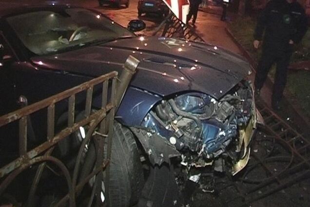 В Киеве разбился 'Ягуар'