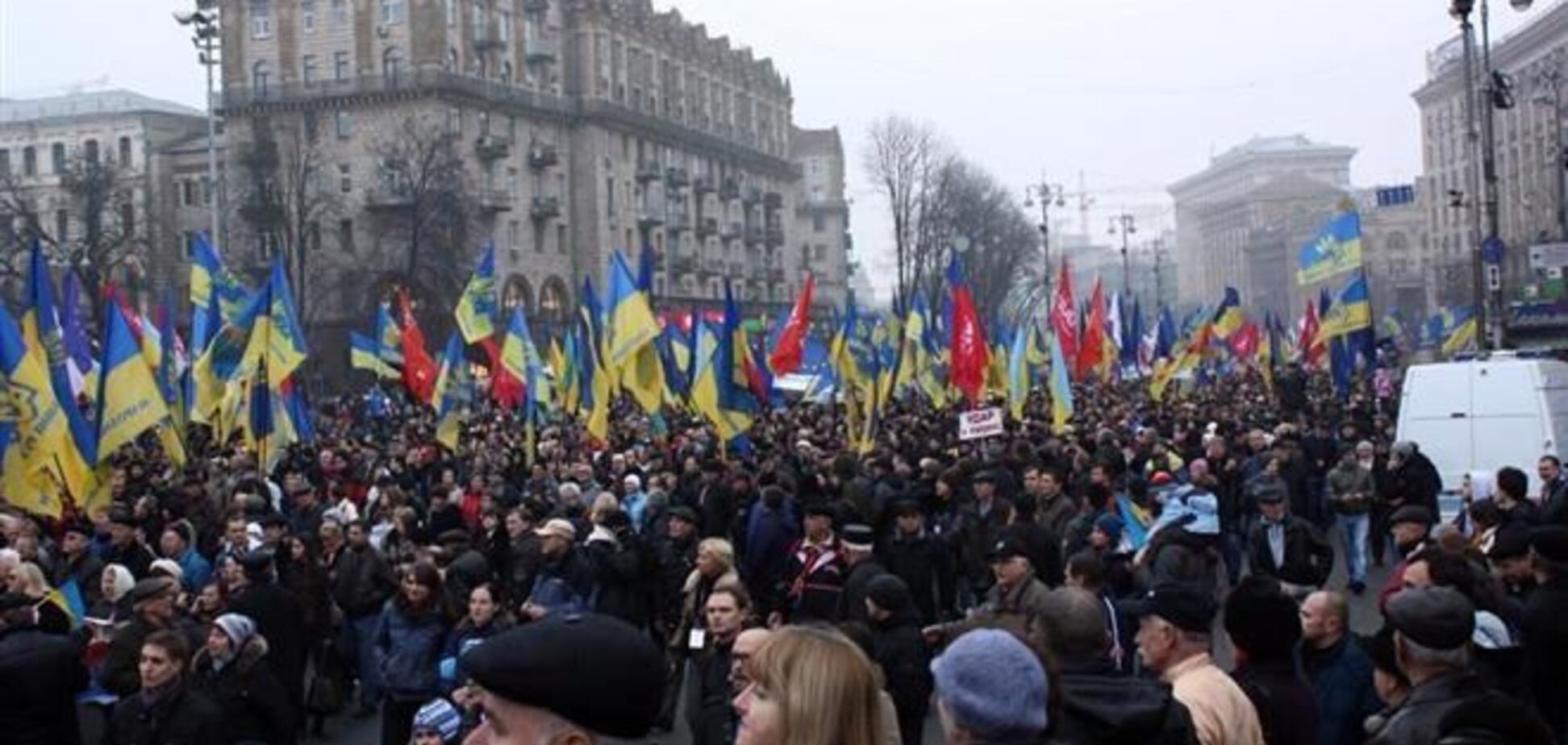 Евромайдан в розгубленості: Кабмін в понеділок не працює