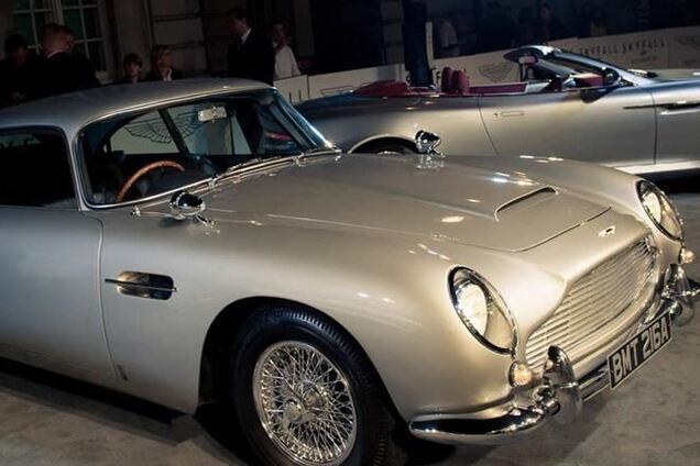 Автомобиль Бонда продадут на аукционе в Дубае