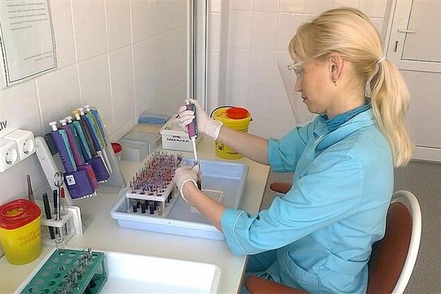 Греки заражают себя ВИЧ ради пособия в €700 – ВОЗ