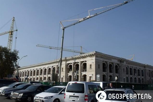 Реконструкция Гостиного двора: скоро появится крыша будущего ТРЦ