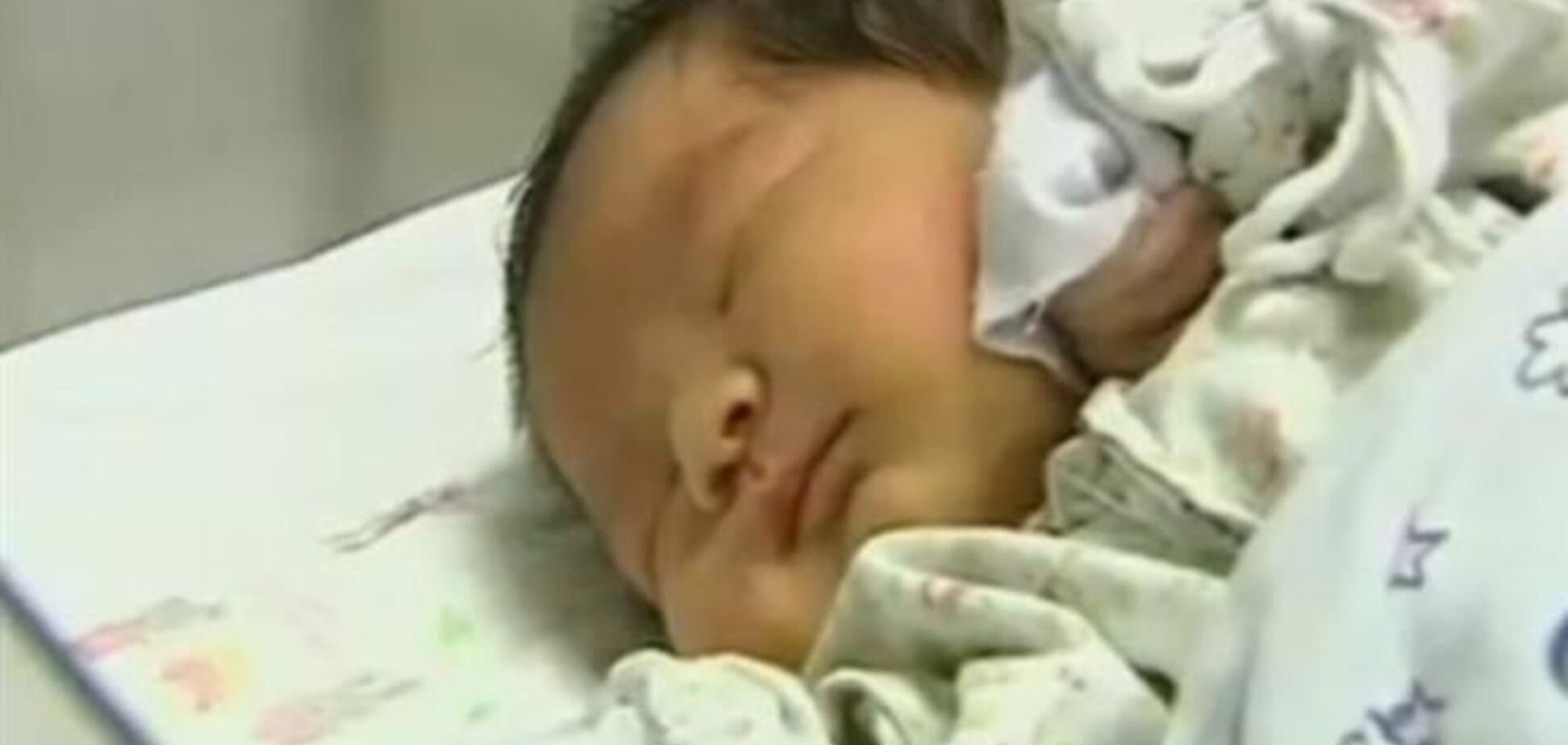 У Китаї народилася дитина-гігант 
