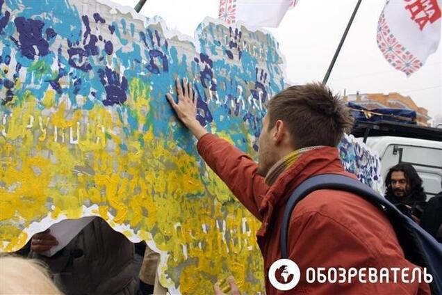 Тягнибок регистрирует бренд 'Евромайдан' в России