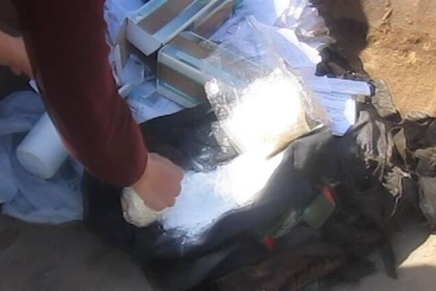 Жги! Милиция Донбасса уничтожила наркотики и психотропы