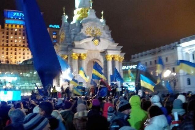 На Майдане КГГА установила пункт обогрева