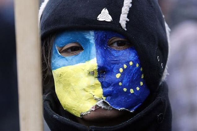 Евромайдан интересует украинцев меньше, чем Оранжевая революция