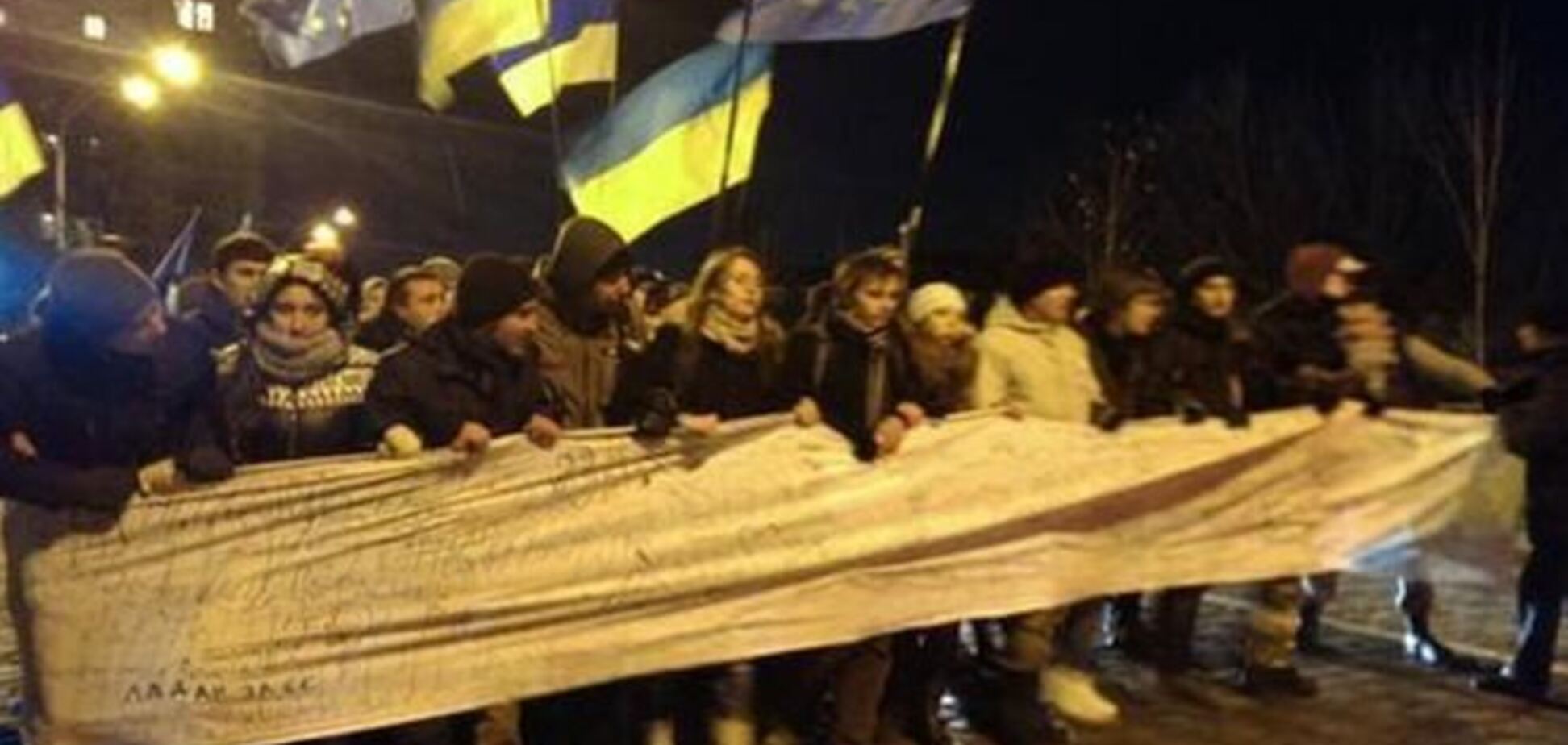 Студенты надеются, что Янукович прочтет письмо перед вылетом в Вильнюс