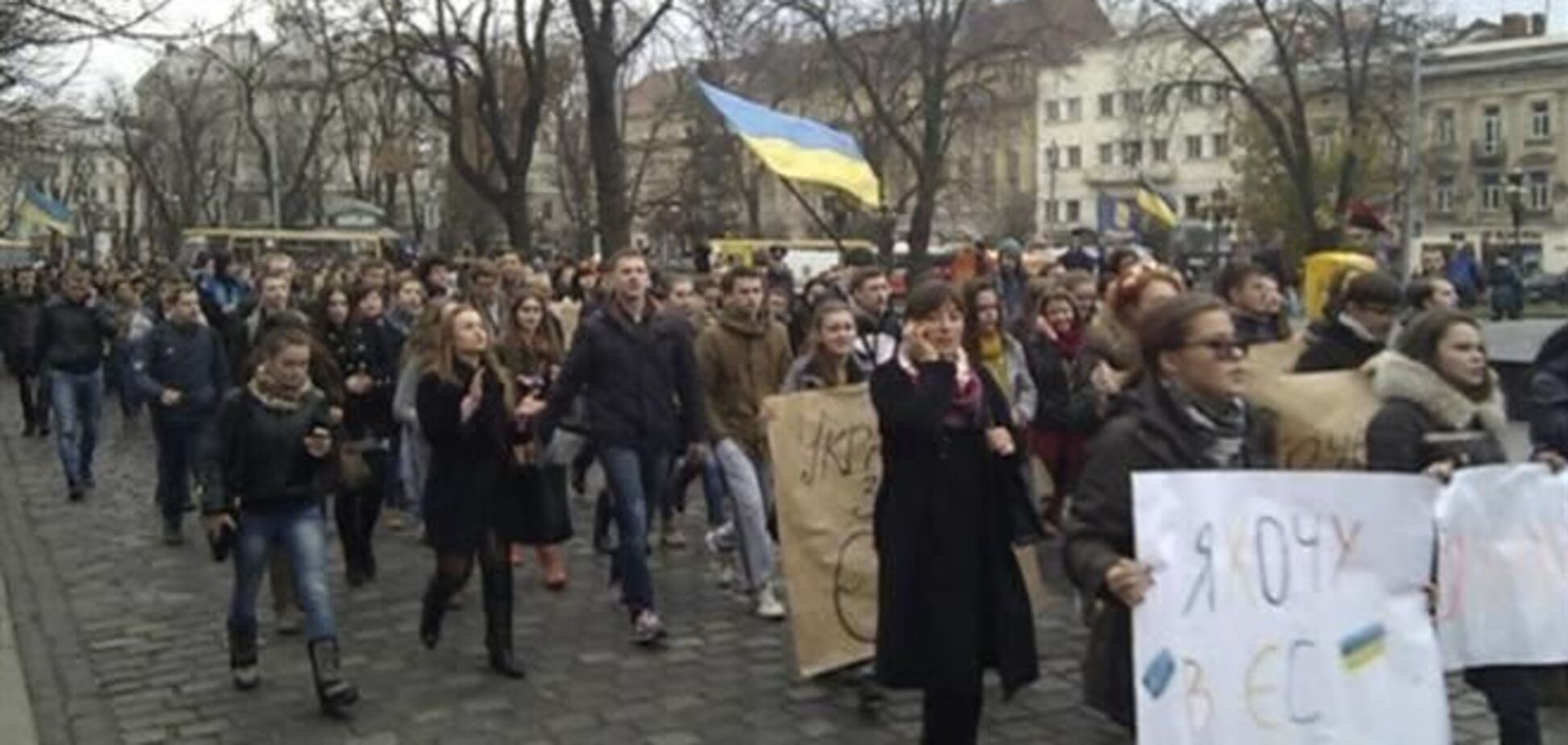 Студенты КПИ вышли на митинг за евроинтеграцию