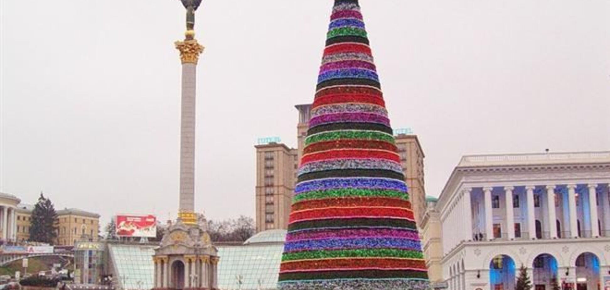 Скандальная елка-конус из Киева переехала в Житомир