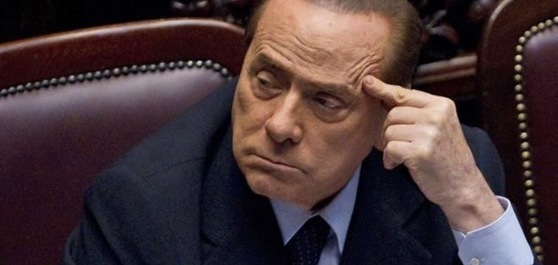 Берлусконі позбавили місця в парламенті