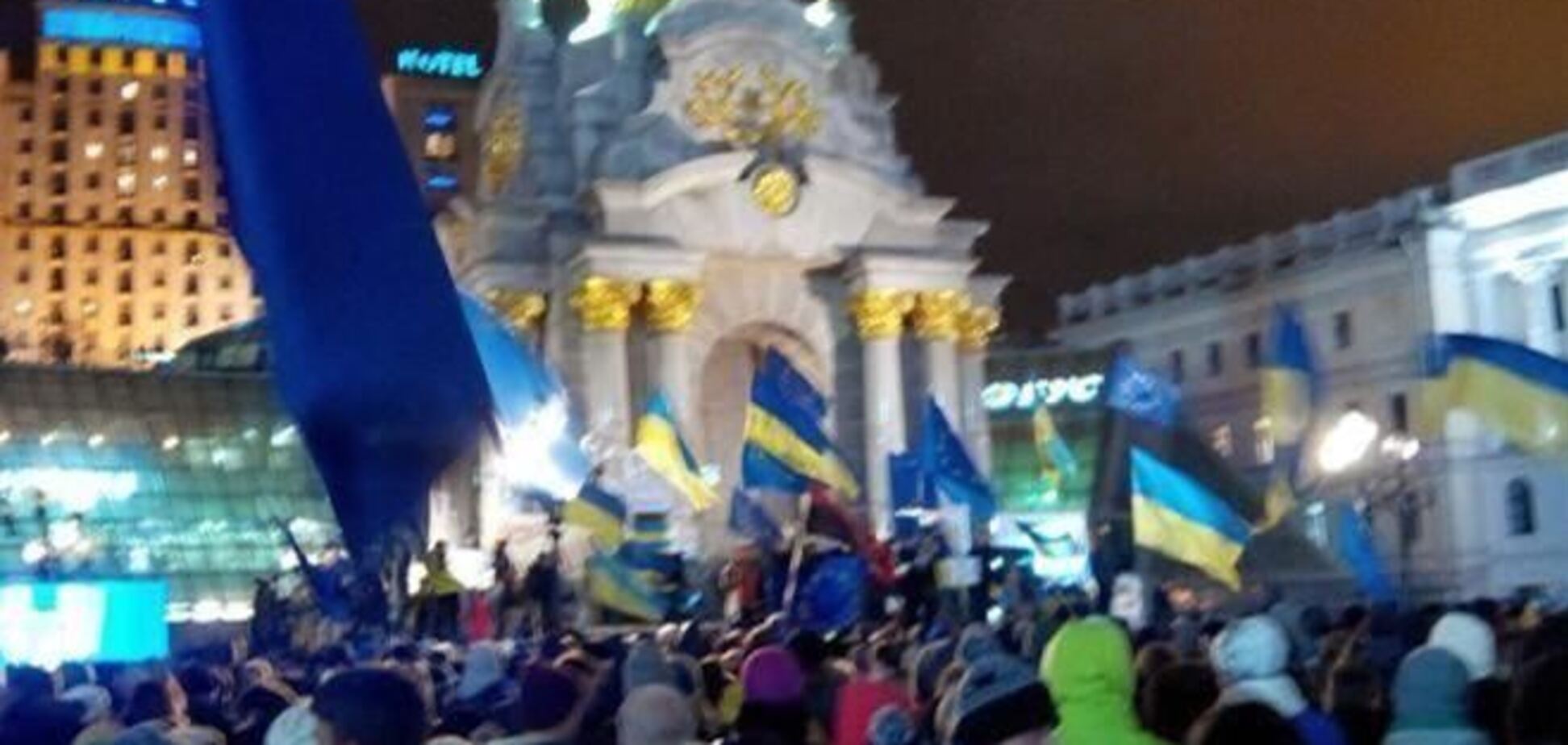 Киевским школам запретили отпускать детей на Евромайдан