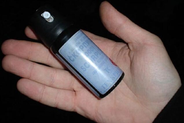 В Киеве запретили продавать средства самозащиты - депутат