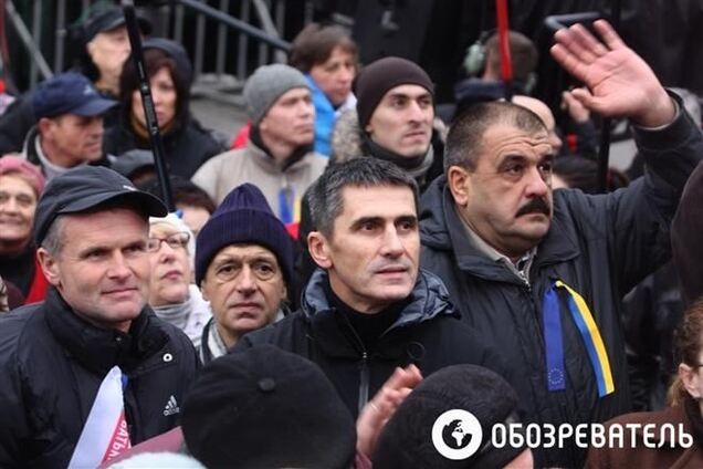 Около тысячи львовских активистов таки добрались в Киев
