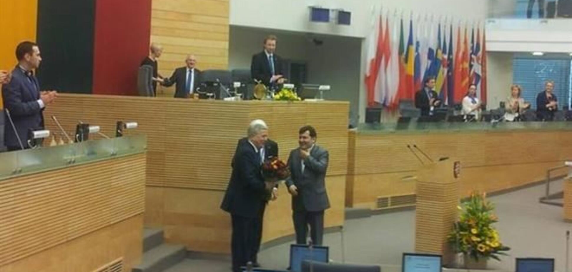 Кокс впевнений, що проблемою України є саме економічний тиск