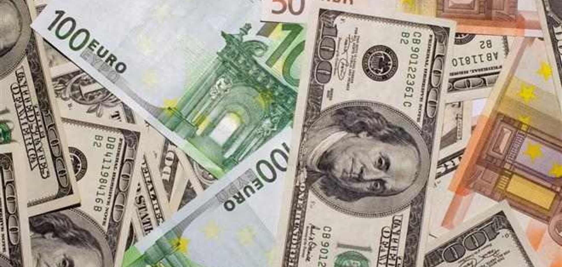 Евро и доллар накануне Нового года не готовят сюрпризов - аналитик