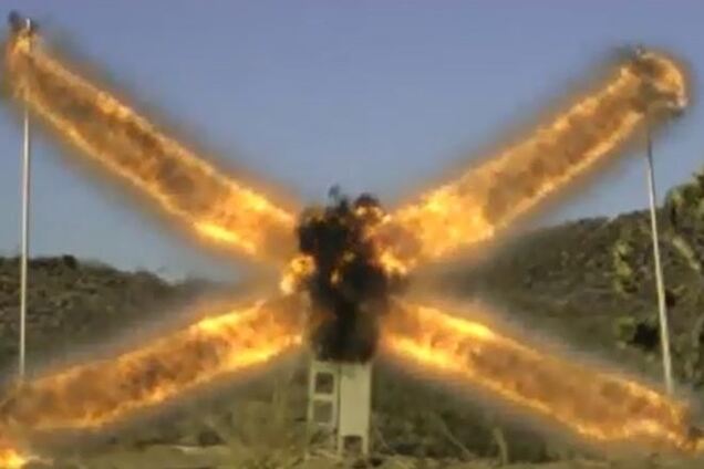 Xbox One 'выжила' после взрыва и выстрела