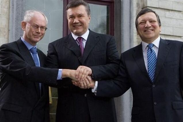Янукович в Вильнюсе встречается с Баррозу и Ромпеем