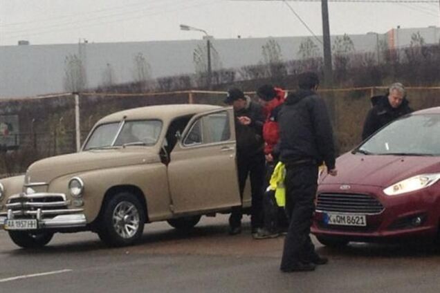 Top Gear в Киеве гонял на 'скорой' и 'Победе'