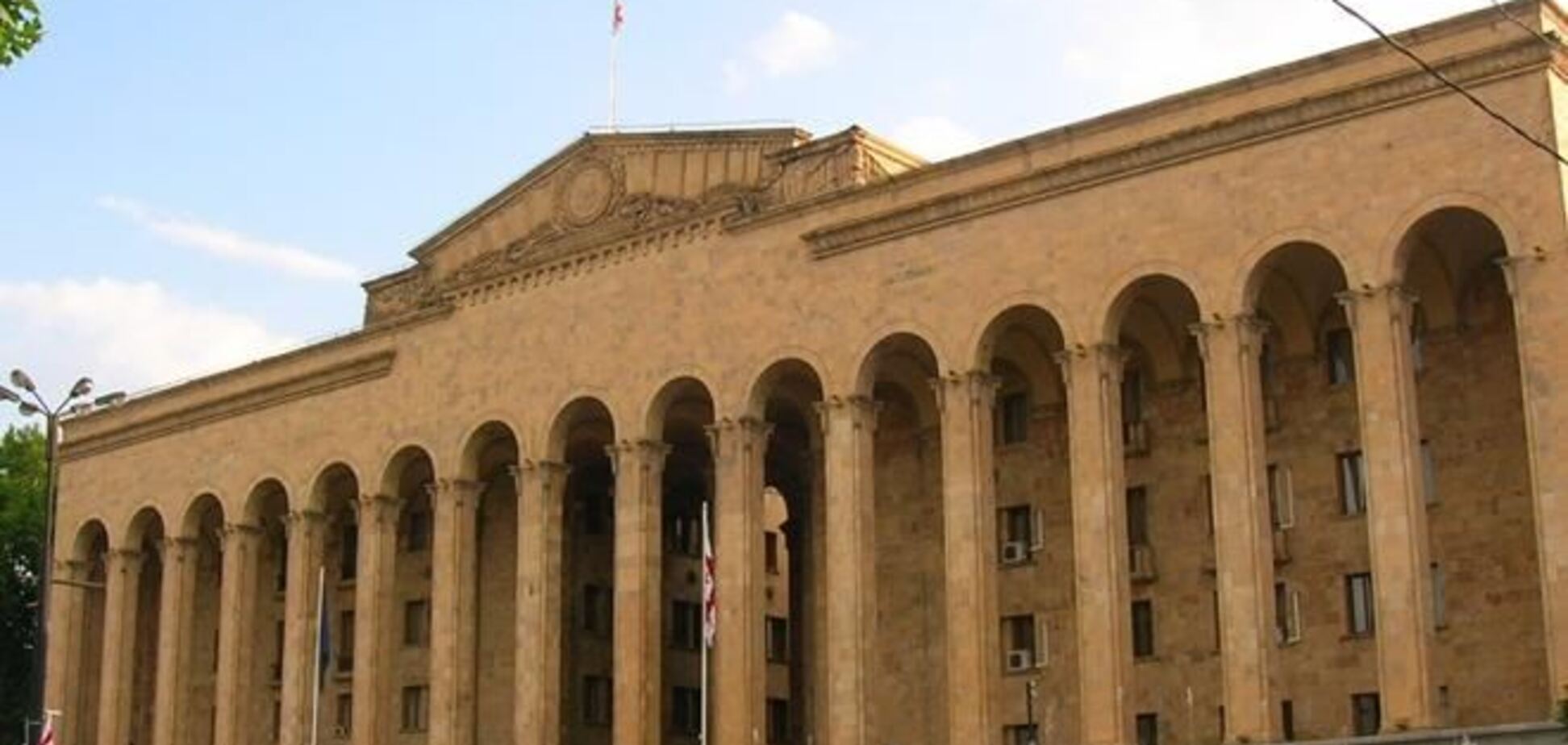 Грузия вводит штрафы за использование коммунистической и фашистской символики