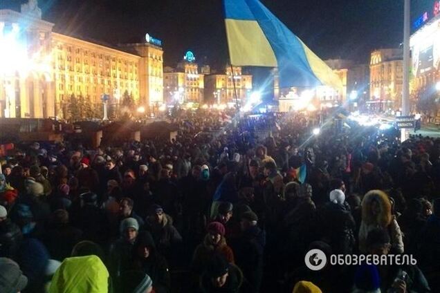 Евромайдан обещает стоять до отставки Януковича