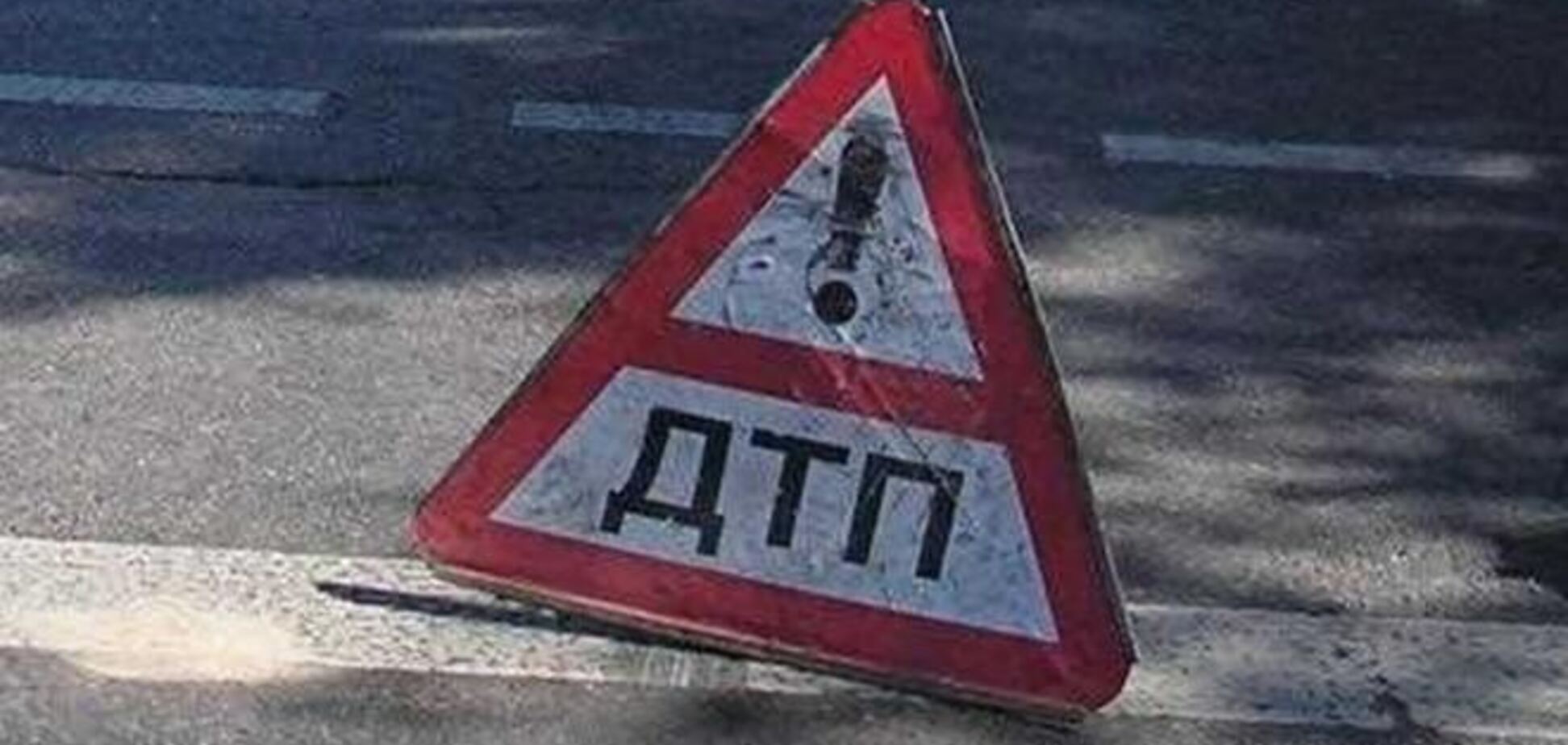 На Винниччине перевернулся КамАЗ с зерном